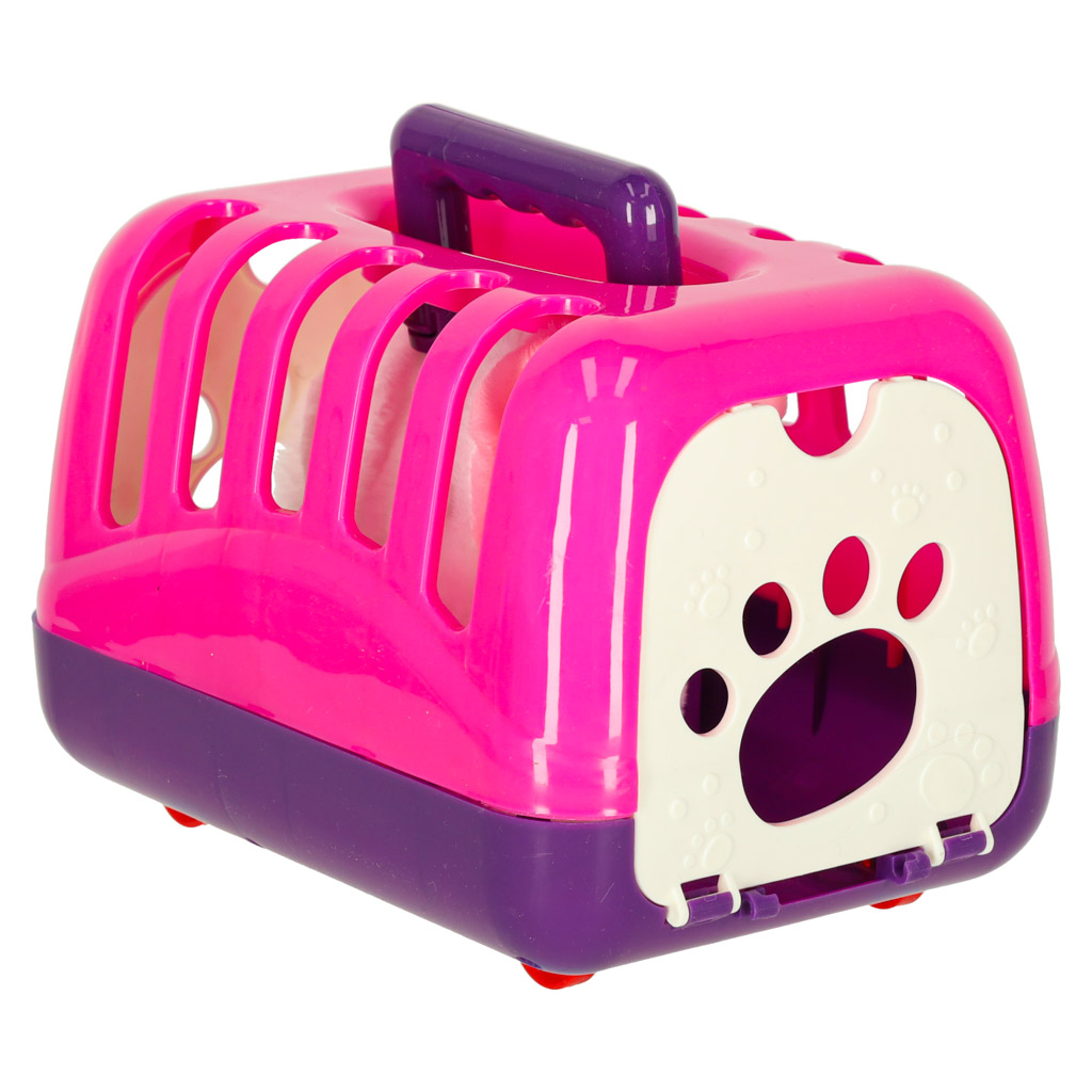 Zeko s mrkvom hoda i miče ušima