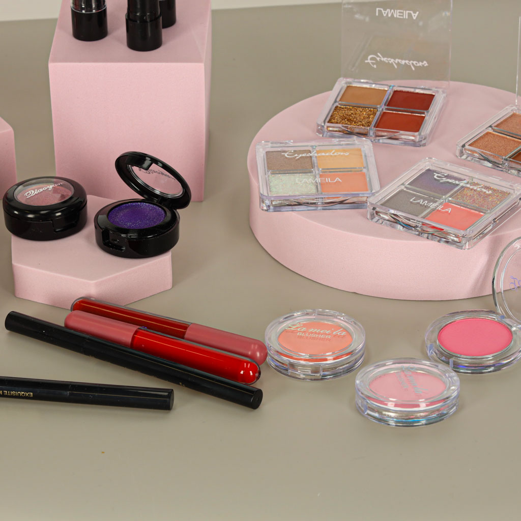 Make-up-kit-cosmetics-home-spa-suitcase-XXL-172295 Set za šminkanje, kozmetika za dom, spa, kofer XXL
