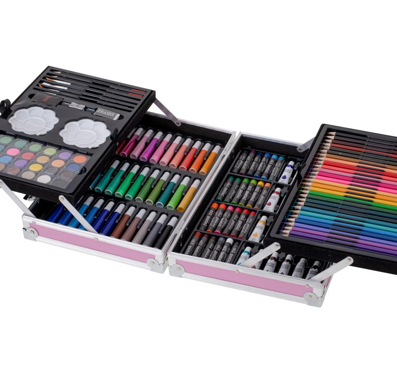 Painting-art-set-in-suitcase-145el-pink-104764 Set za slikanje u koferu 145 el, ružičaste boje