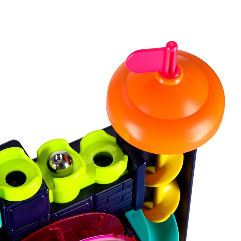 Arkadna igračka s preprekama za loptice 8