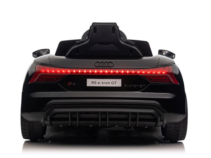 Automobil na akumulator Audi E-Tron crni GT QLS-6888