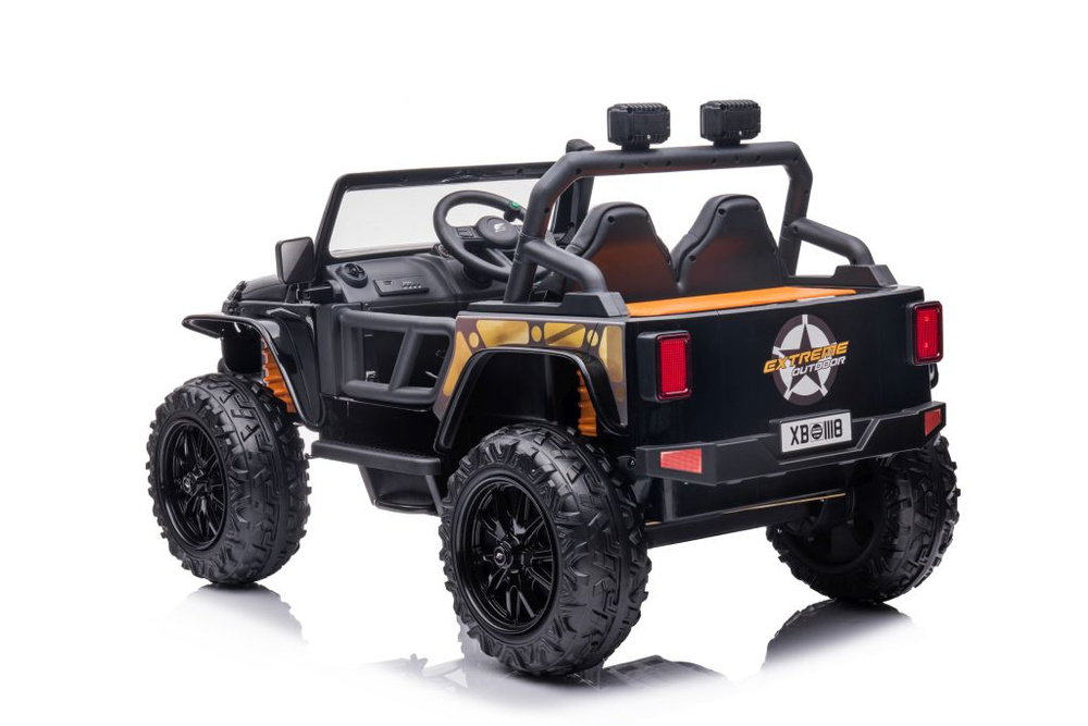 Automobil na akumulator XB-1118 crni