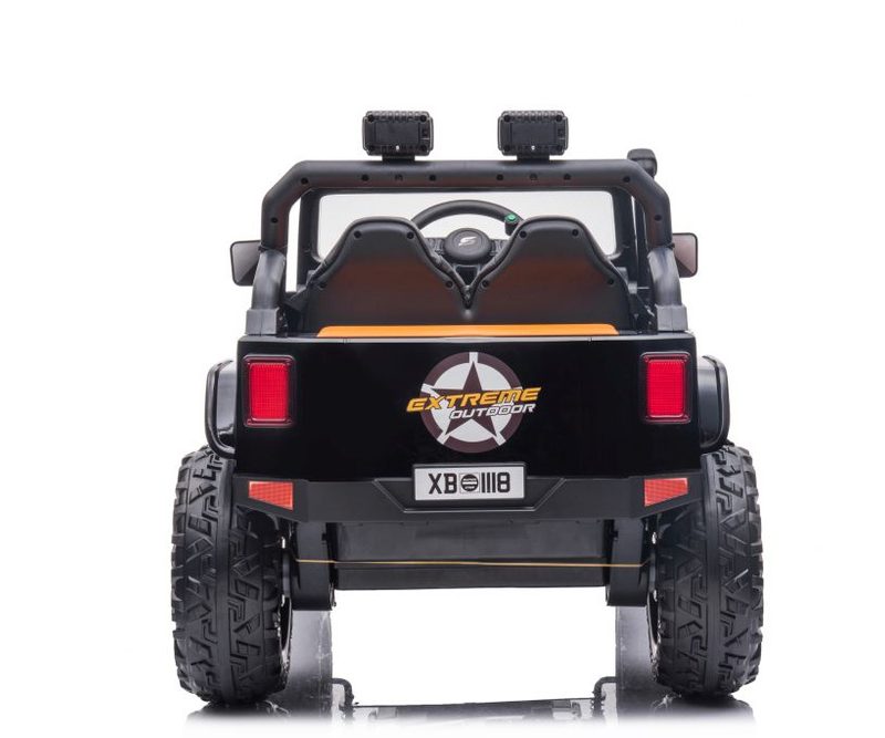 Automobil na akumulator XB-1118 crni