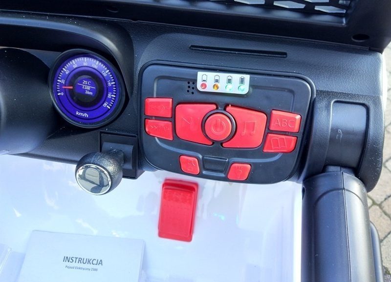 Automobil na akumulator S2388 Jeep bijeli 4x45W