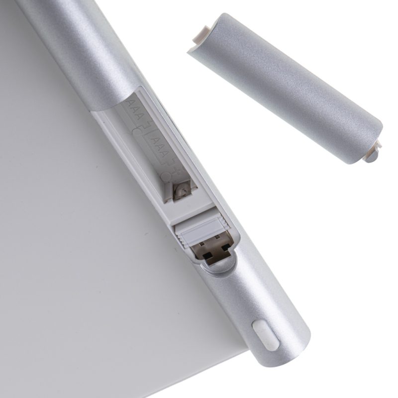 Smart TV  tipkovnica srebrna