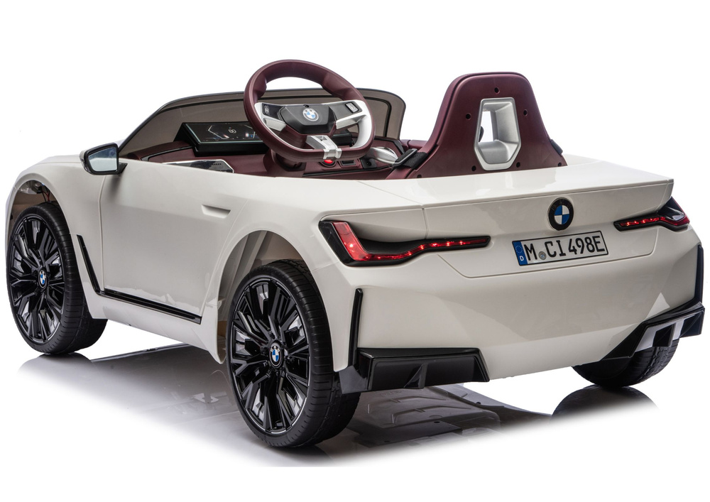 BMW I4 4x4 JE1009 Automobil na akumulator, bijeli