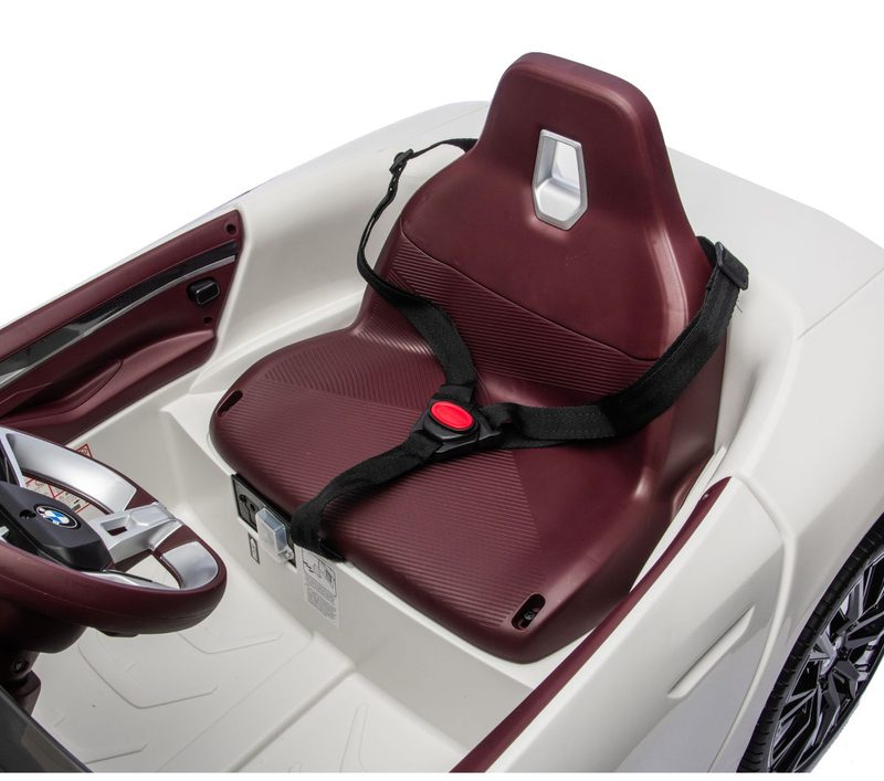 BMW I4 4x4 JE1009 Automobil na akumulator, bijeli