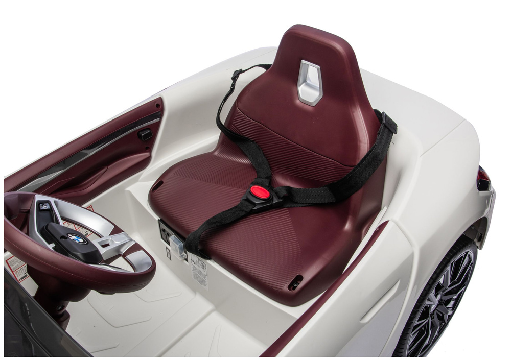 BMW I4 4x4 JE1009 Automobil na akumulator, bijeli