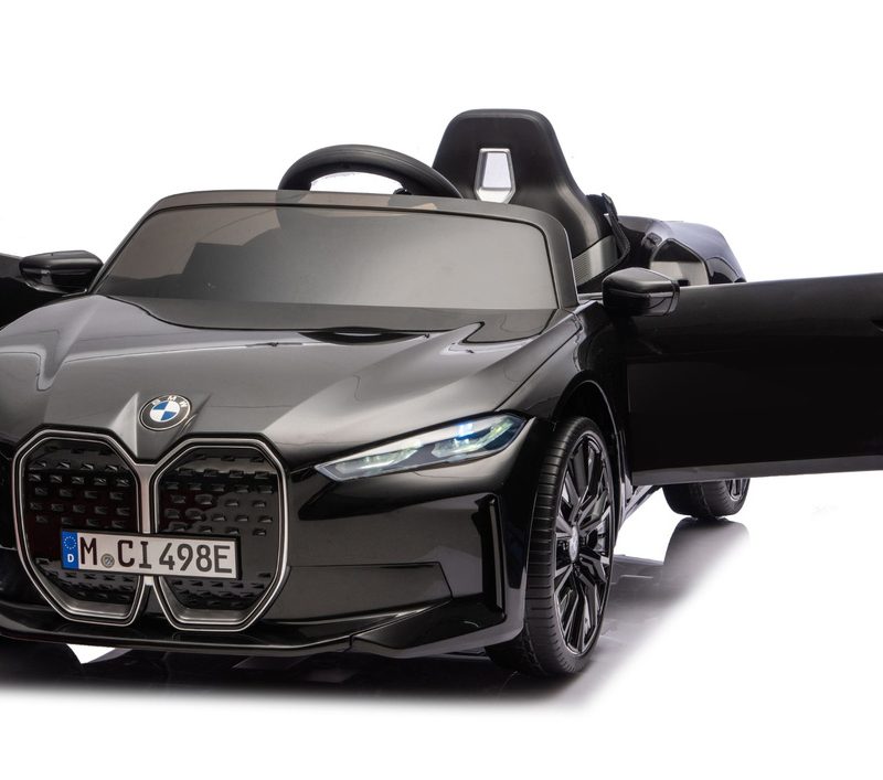 BMW I4 4x4 JE1009 Automobil na akumulator, crni