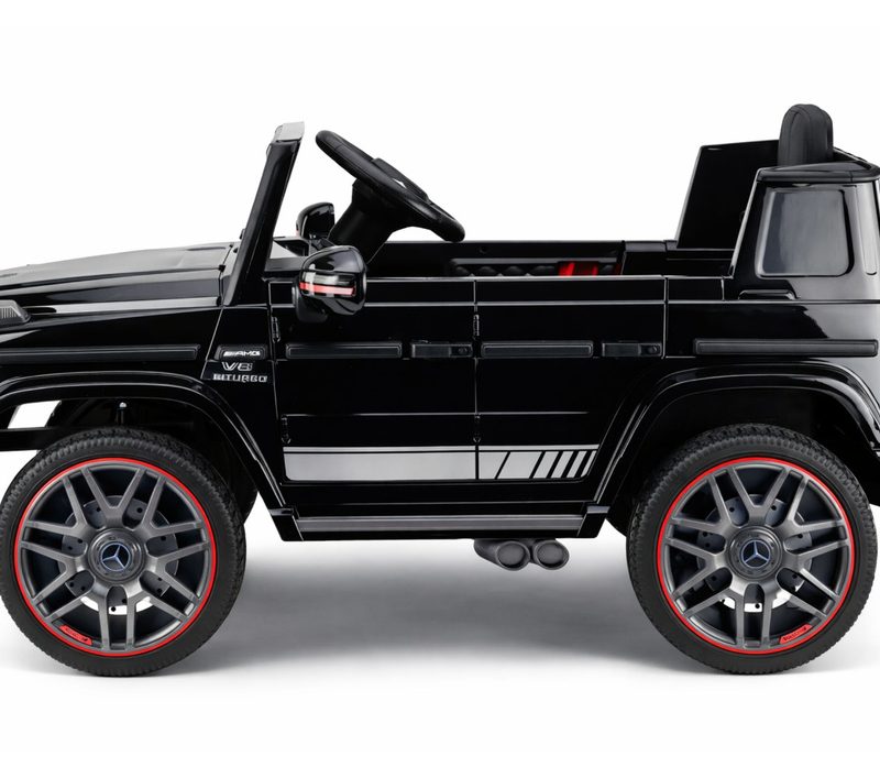 Mercedes AMG G 63 crno vozilo na akumulator