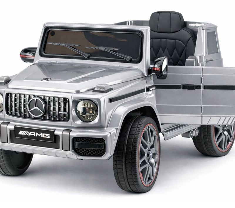 Mercedes AMG G 63 srebrno vozilo na akumulator