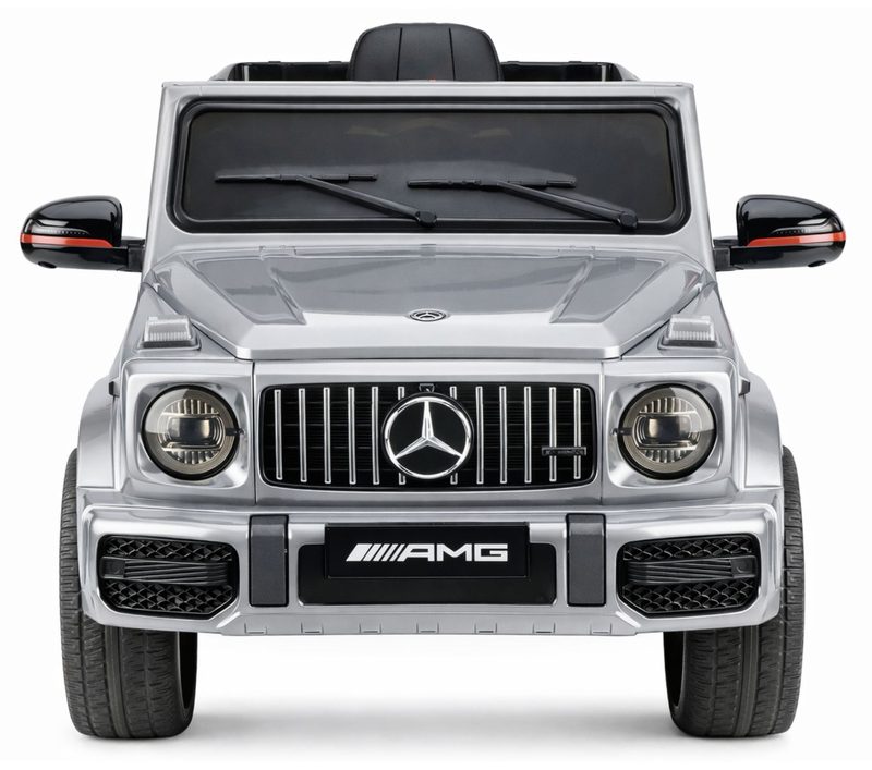 Mercedes AMG G 63 srebrno vozilo na akumulator