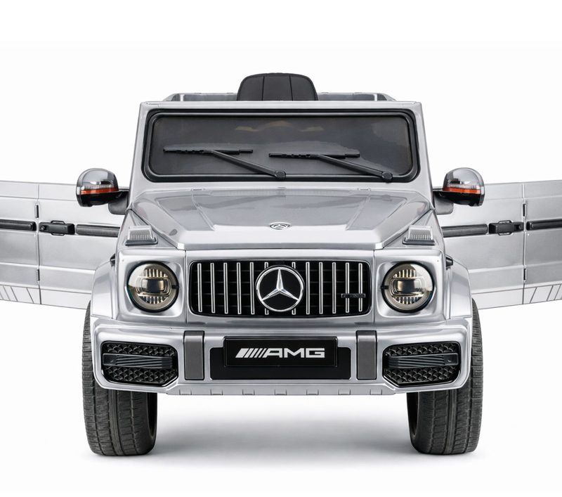 Mercedes AMG G 63 srebrno vozilo na akumulator