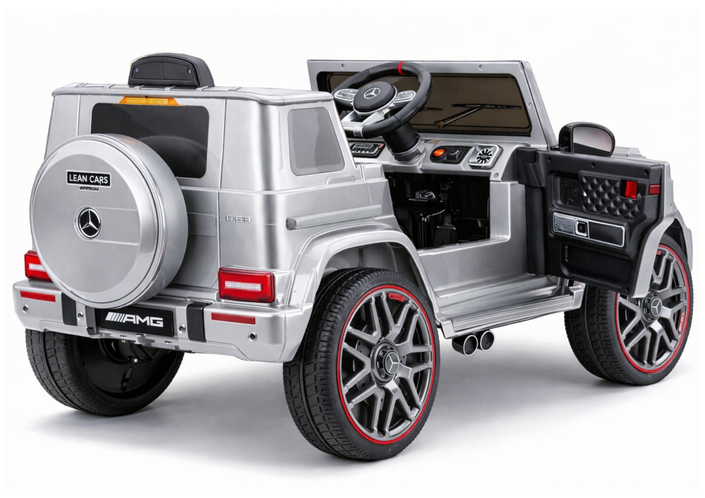 Mercedes AMG G 63 srebrno vozilo na akumulator