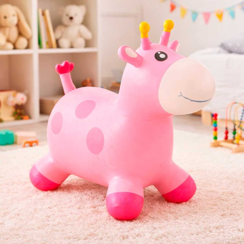 Ružičasta žirafa za skakanje