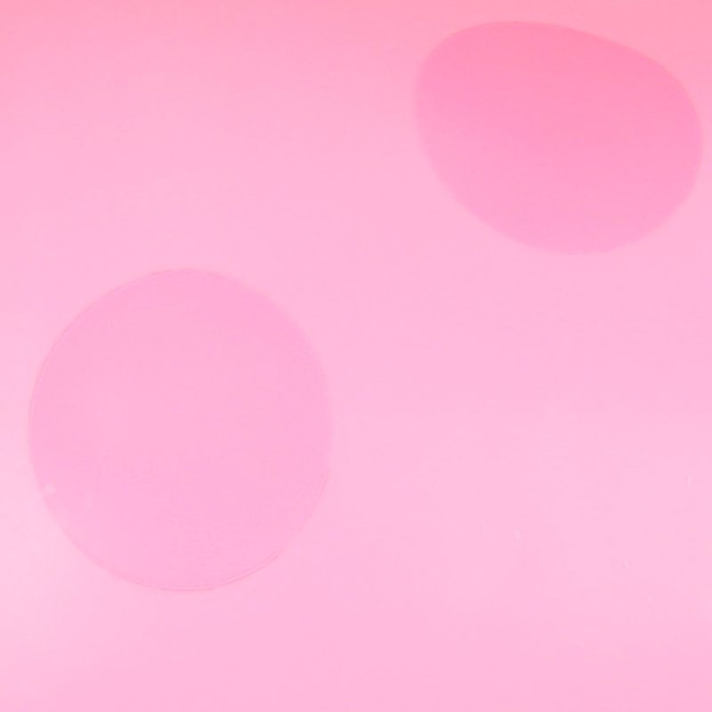 Ružičasta žirafa za skakanje