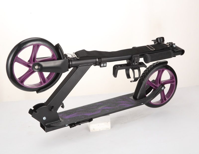 Trike Fix gradski skuter sklopivi s kotačima 200 mm, ljubičasti