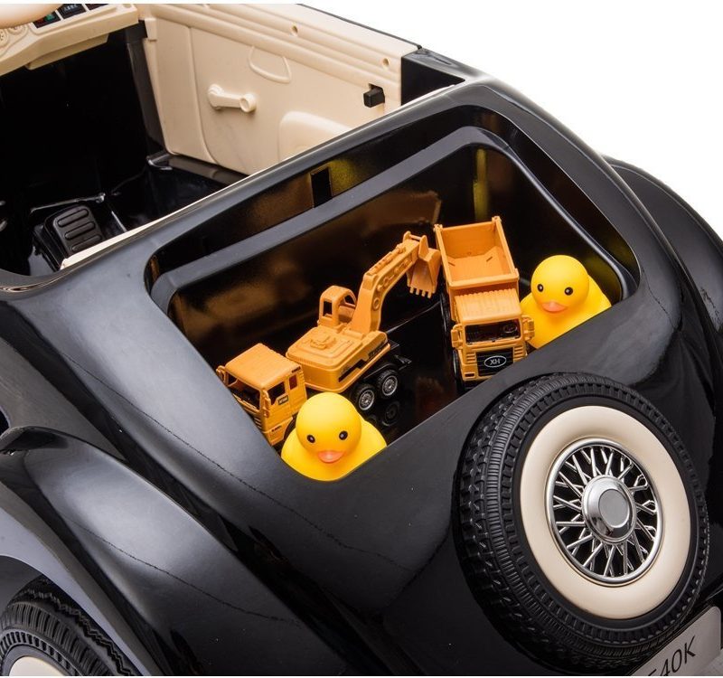 Automobil na akumulator Mercedes 540K crni