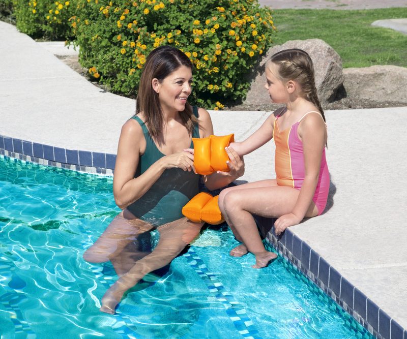 eng_pl_Inflatable-Orange-Armbands-Bestway-20cm-32005-14578_2 Napuhane narančaste narukvice Bestway 20 cm 32005